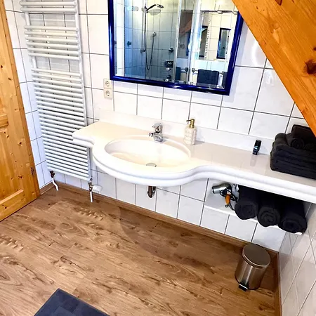 Apartmán Stilvolle Zentrale 2,5 Am Roemerbad Mit Terrasse *